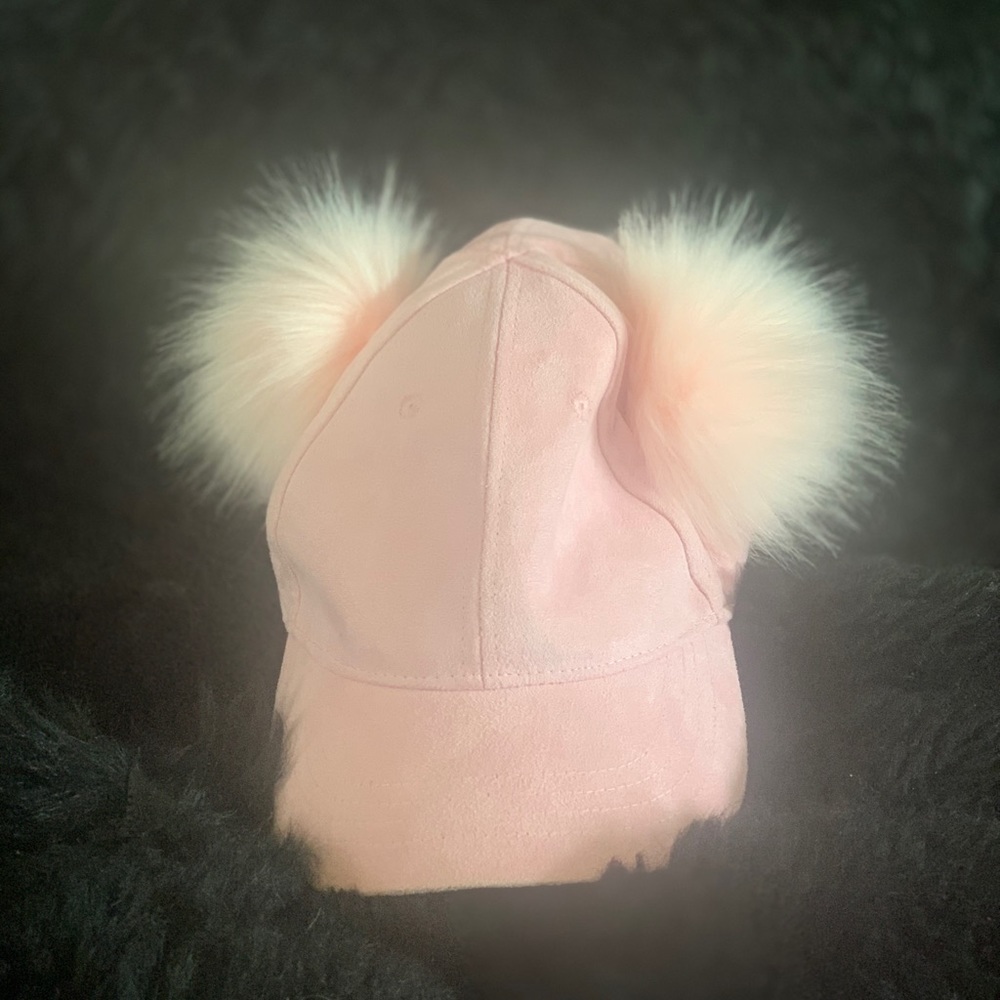 Light pink baseball cap with Pom-poms